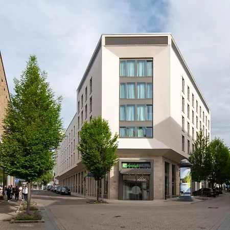 Express By Ihg Hotel