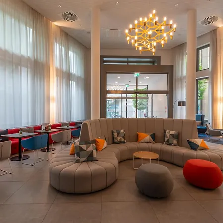 Express By Ihg 3* 海尔布隆