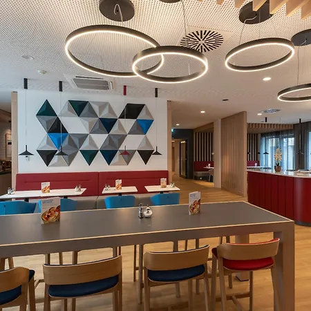 Hotel Express By Ihg Heilbronn