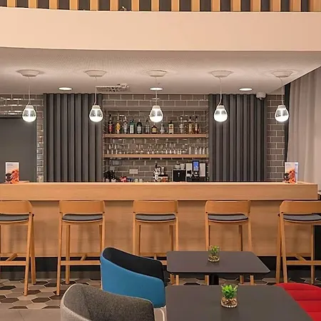 酒店 Express By Ihg 3*