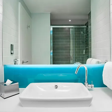 Express By Ihg 3*