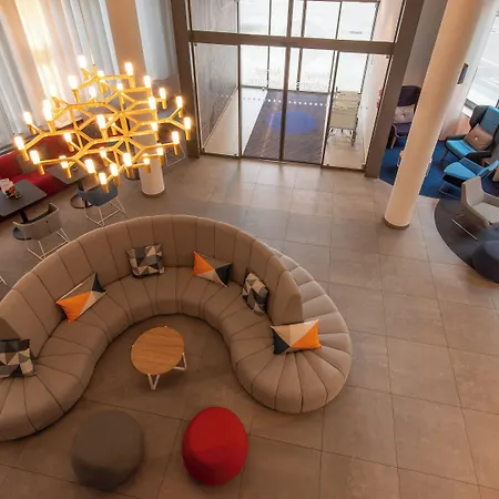 فندق Express By Ihg