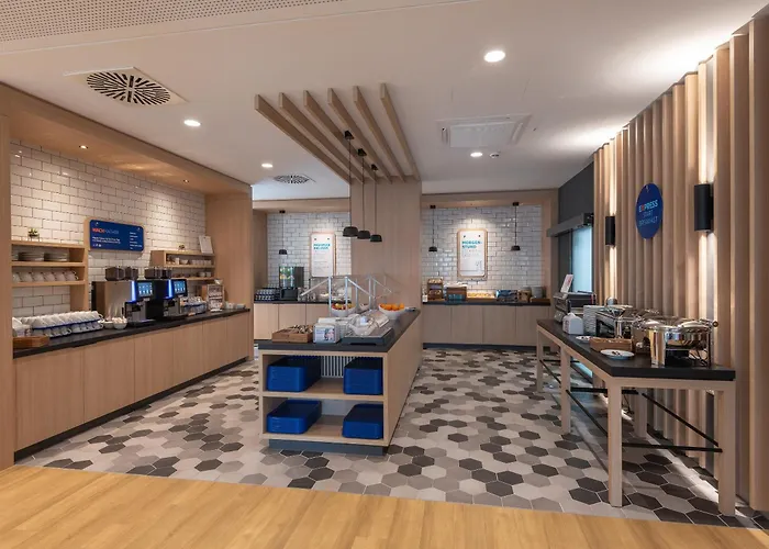 Hotel Express By Ihg