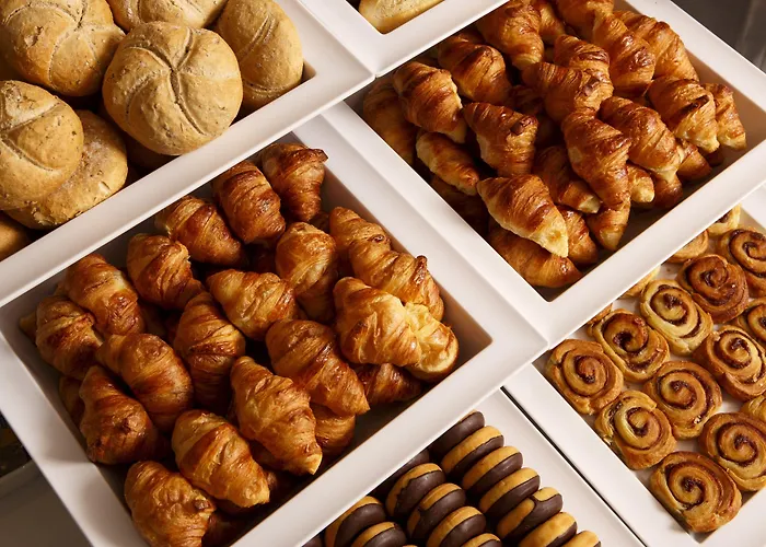 Express By Ihg Hotel